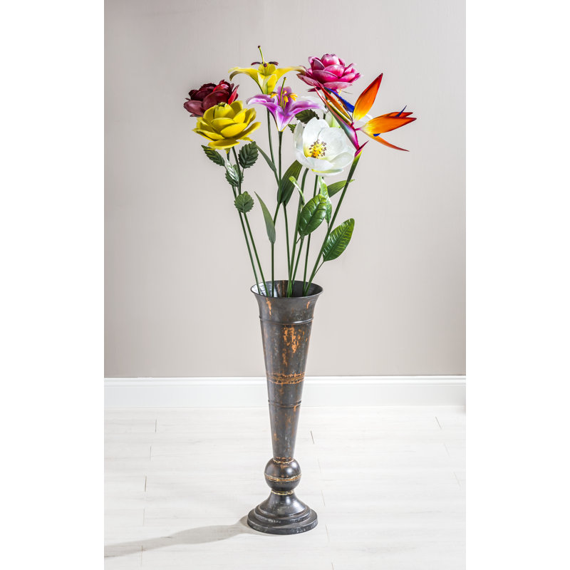 Vase en métal