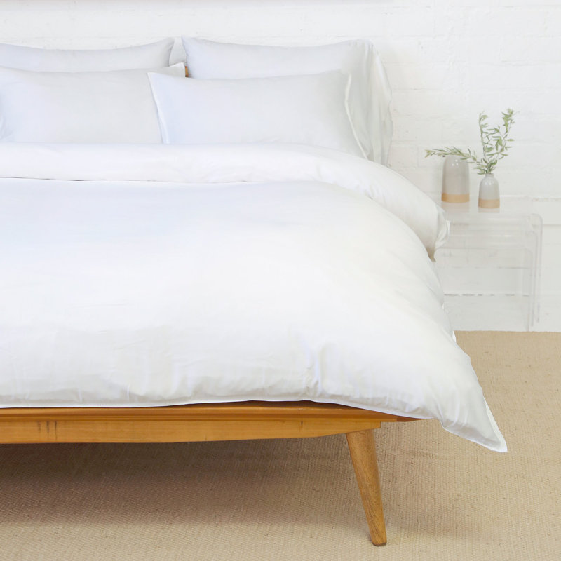 Parker Duvet Cover, Queen Duvet Cover + 2 Standard Shams, White, Percale