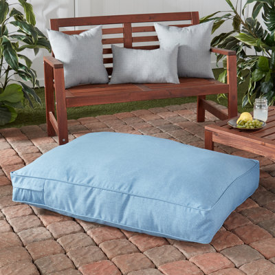 Jann Indoor/Outdoor Pillow Dog Bed