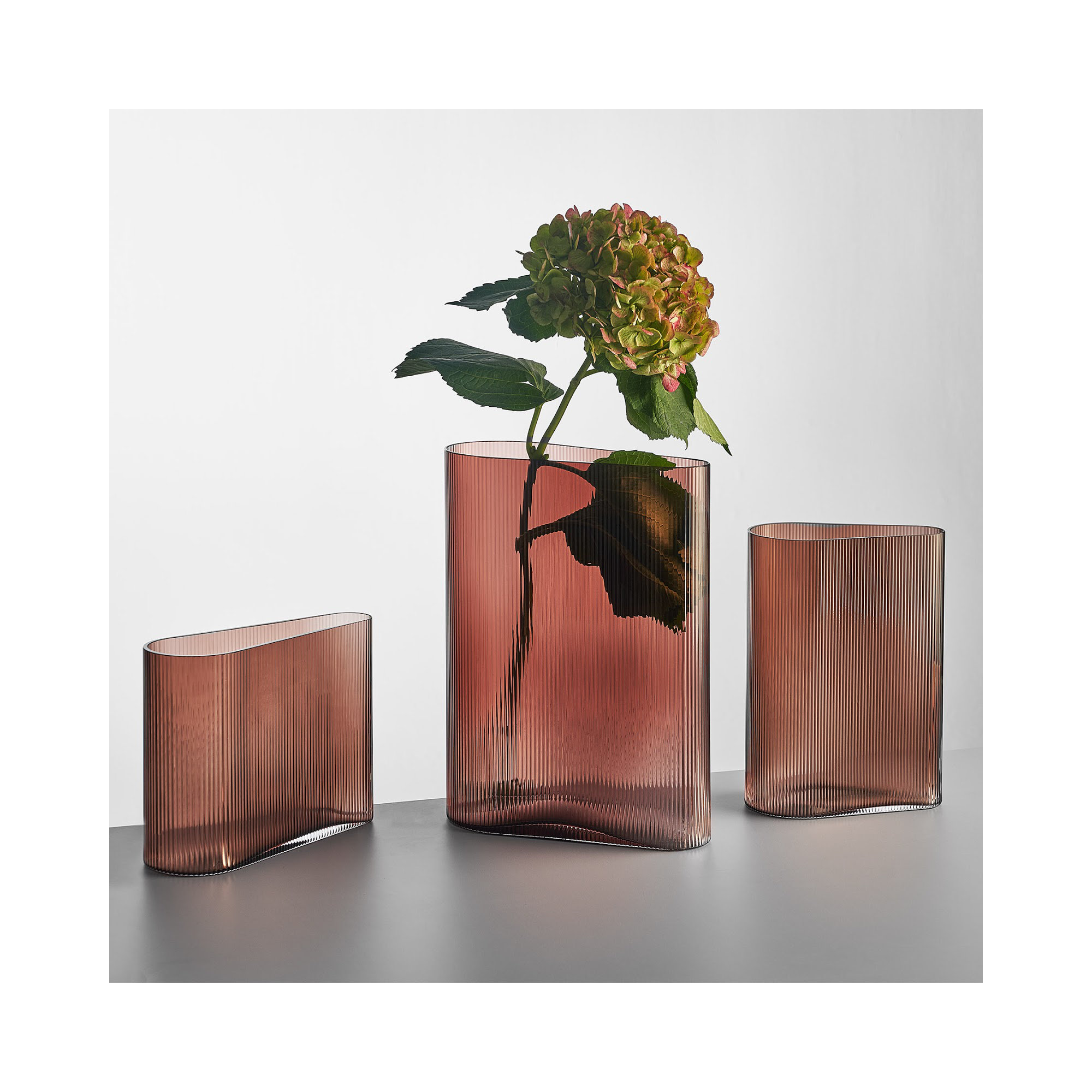 Mist Handmade Lead Free Crystal Table Vase, 11.41" H x 8.07" W x 4.33" D, Caramel