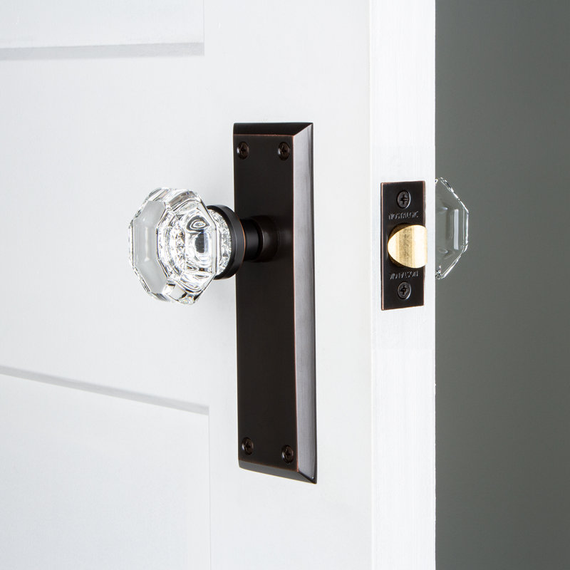 New York Plate with Waldorf Door Knob, Timeless Bronze, 2-3/8"