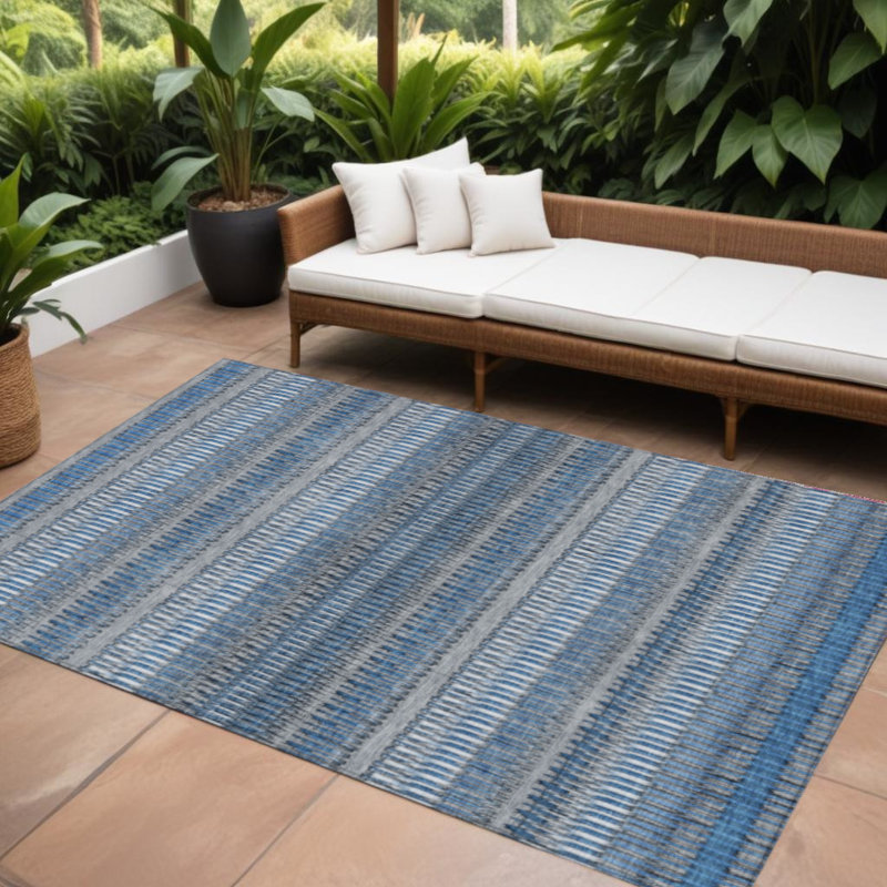 Tapis intérieur lavable rayé bleu et ivoire 8 pi x 10 pi