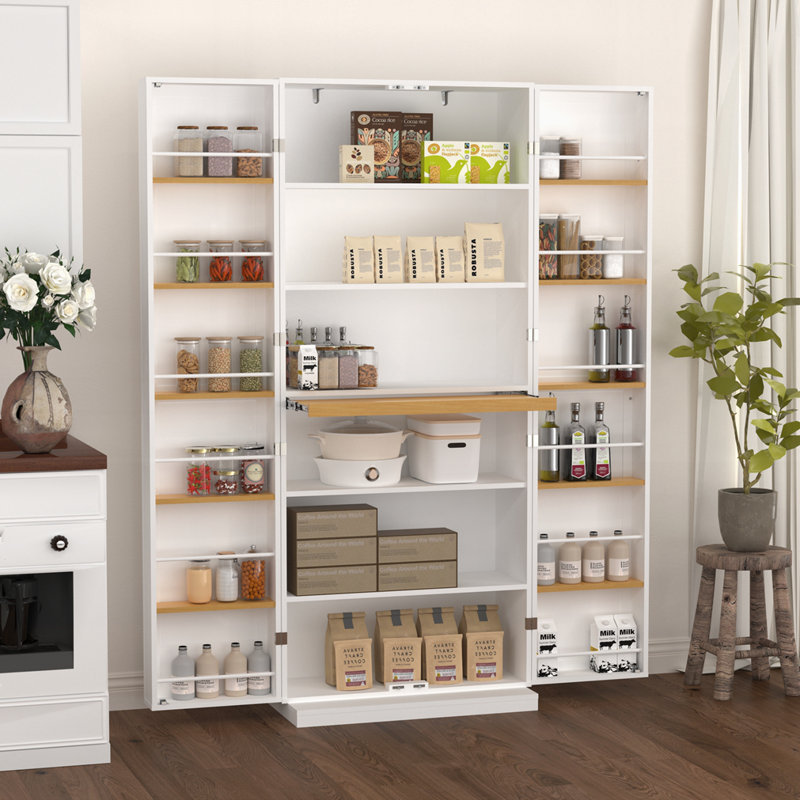 Armoire de cuisine blanche