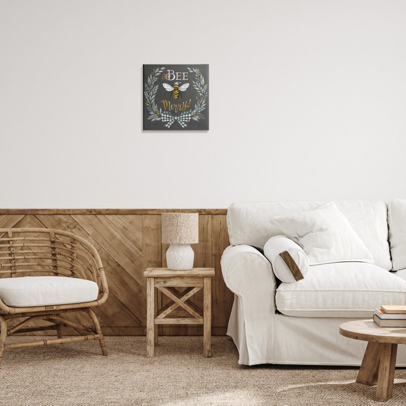 «Bee Merry with Garland» par Deb Strain, H 17 po x l 17 po
