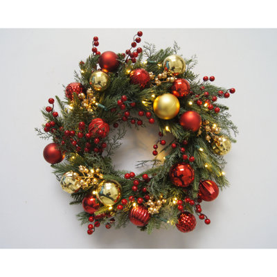 Christmas 24In Wreath 84 Tips30 LightsBO 3Aa No
