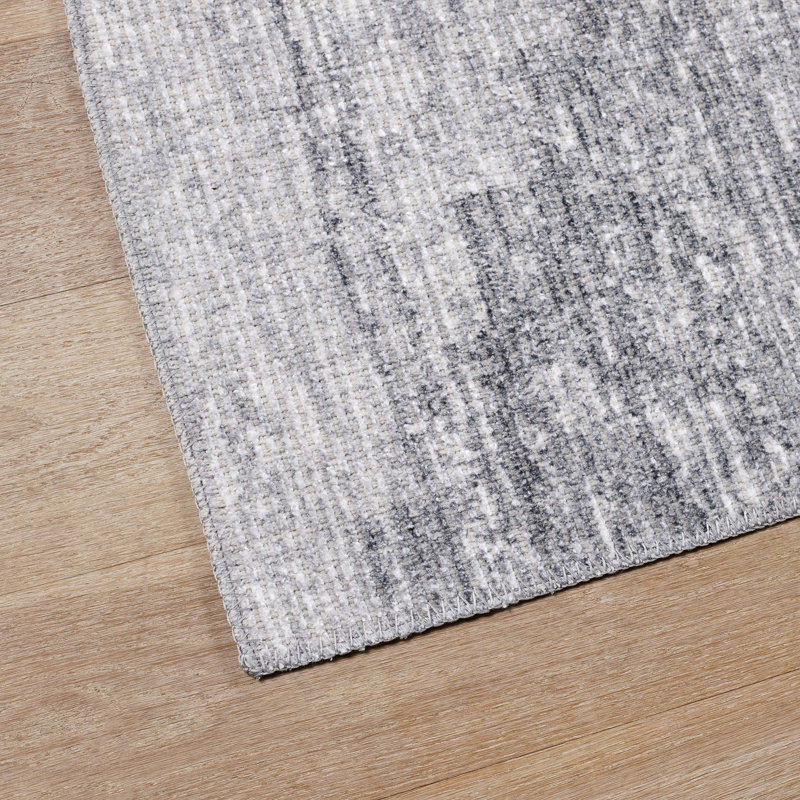 Power Loomed Polyester Diamond Border Rug, Rectangle 3'9" x 5'6"