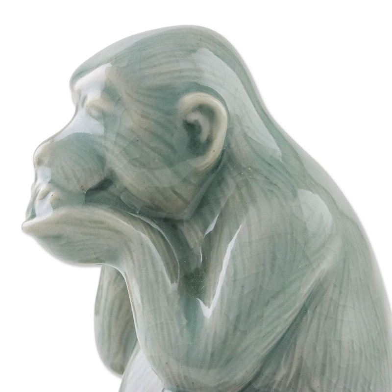 Figurine Jakobe offrant la sagesse céladon en céramique