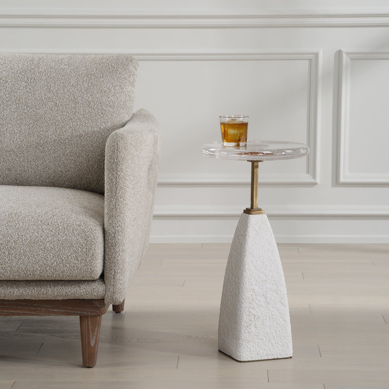 Sora End Table