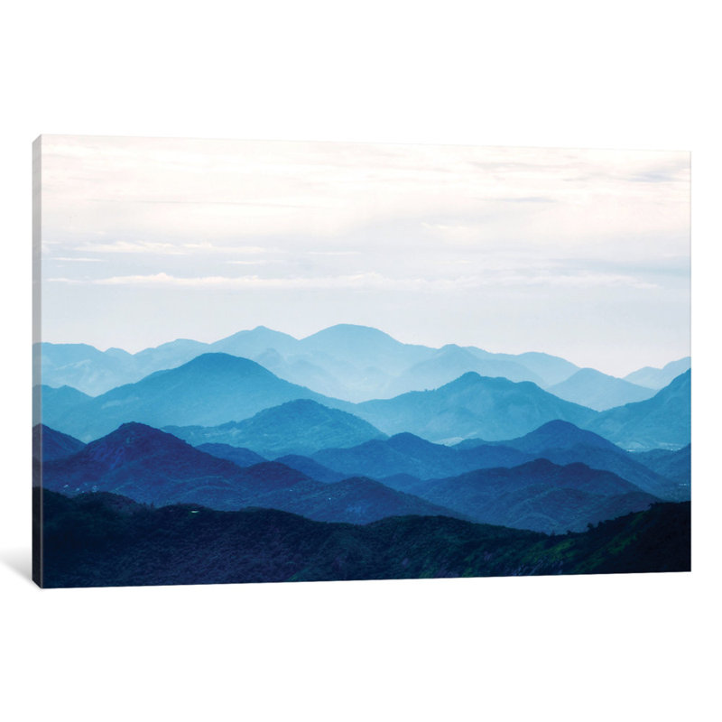 Blue Mountains - Reproduction giclée sur toile tendue avec châssis, H 8 po x l 12 po x p 0,75 po, Toile tendue