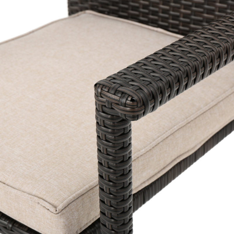 Chaise empilable multi avec abat-jours multicolore avec coussins, l 26,21 po, prête à l'emploi