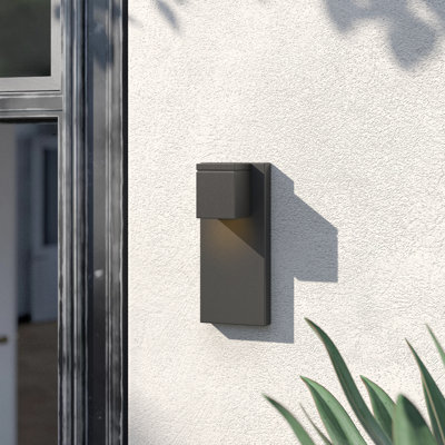 Addilynn Aluminum LED Wall Light