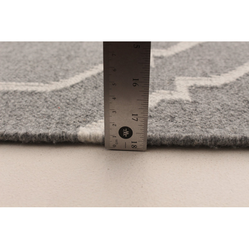 Tapis gris / blanc en laine tissé à plat à la main Abranda