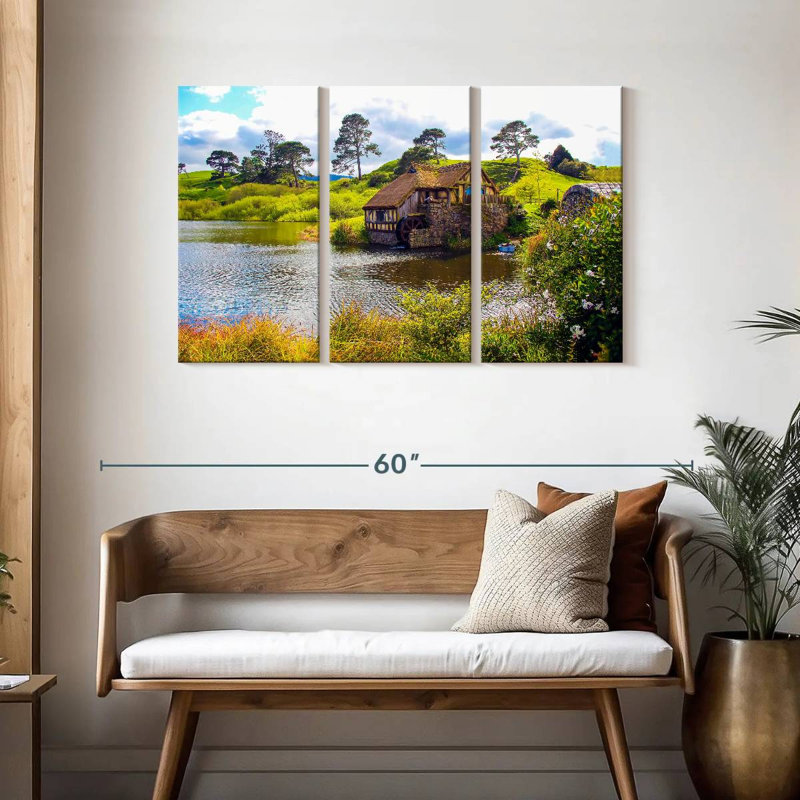 Sebbie Hobbiton, 28" H x 45" W