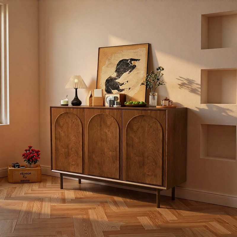 Buffet de style français antique