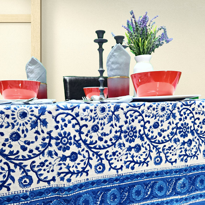 Nappe ronde en coton imprimé floral, 60 po carré