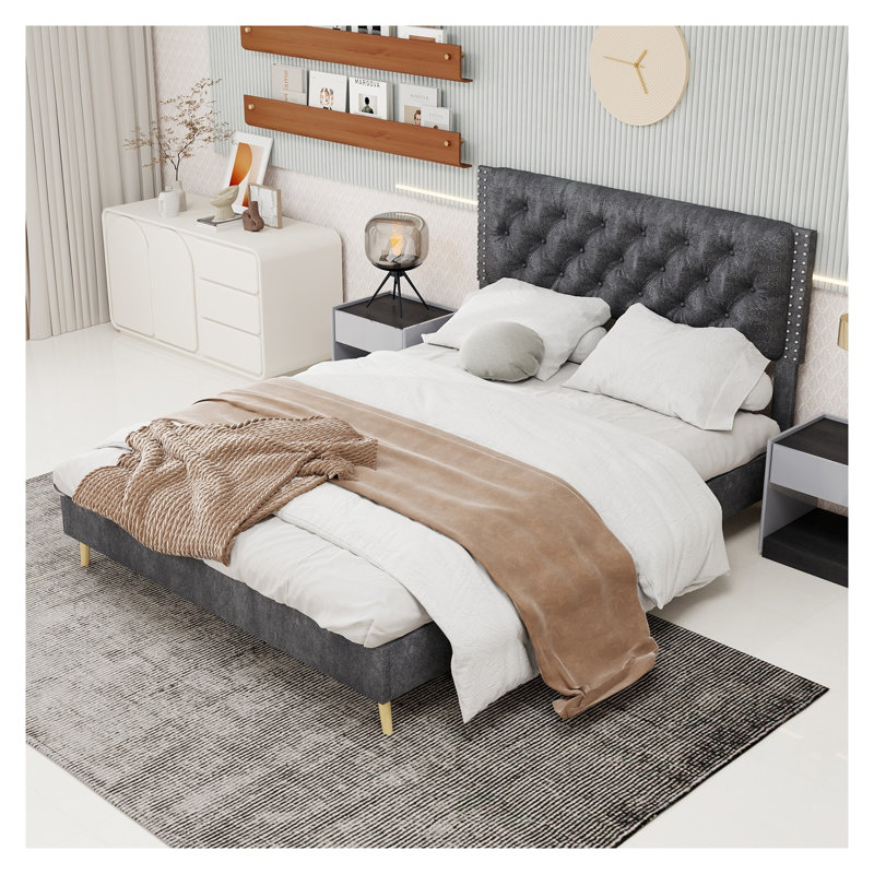 Grand lit plateforme tapissier en velours avec tête de lit capitonnée - Structure de lit moderne en tissu gris pour la chambre à coucher