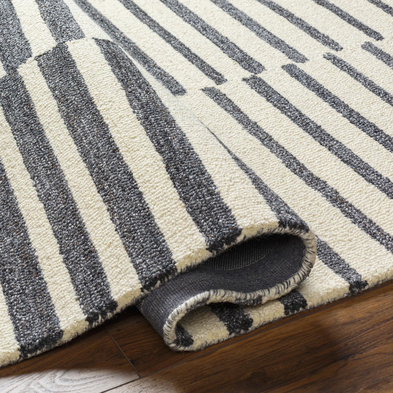 Danza Handmade Wool Rug, Rectangle 2' x 3'