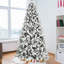 Arbre de Noël enneigé 8 pi avec 470L de lumières colorées à DEL, conception réaliste à charnières en PE + PVC + à aiguille dure, 10 modes d'éclairage et support en métal stable
