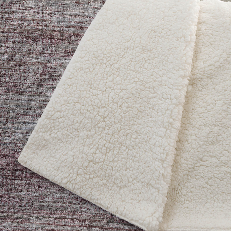 Jeté 50 "x 70" en polyester bourgogne et beige