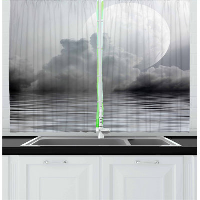 Pointed Kitchen Curtain