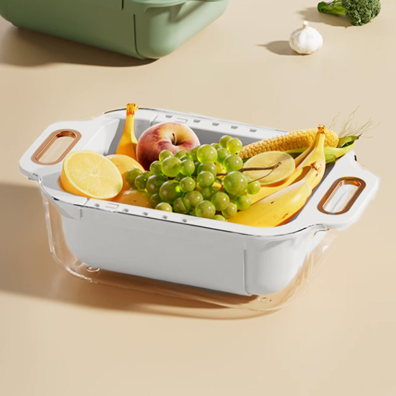 Living And Home Plastic Food Strainer