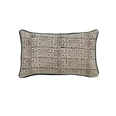 Masai Petit Lumbar Pillow Cover