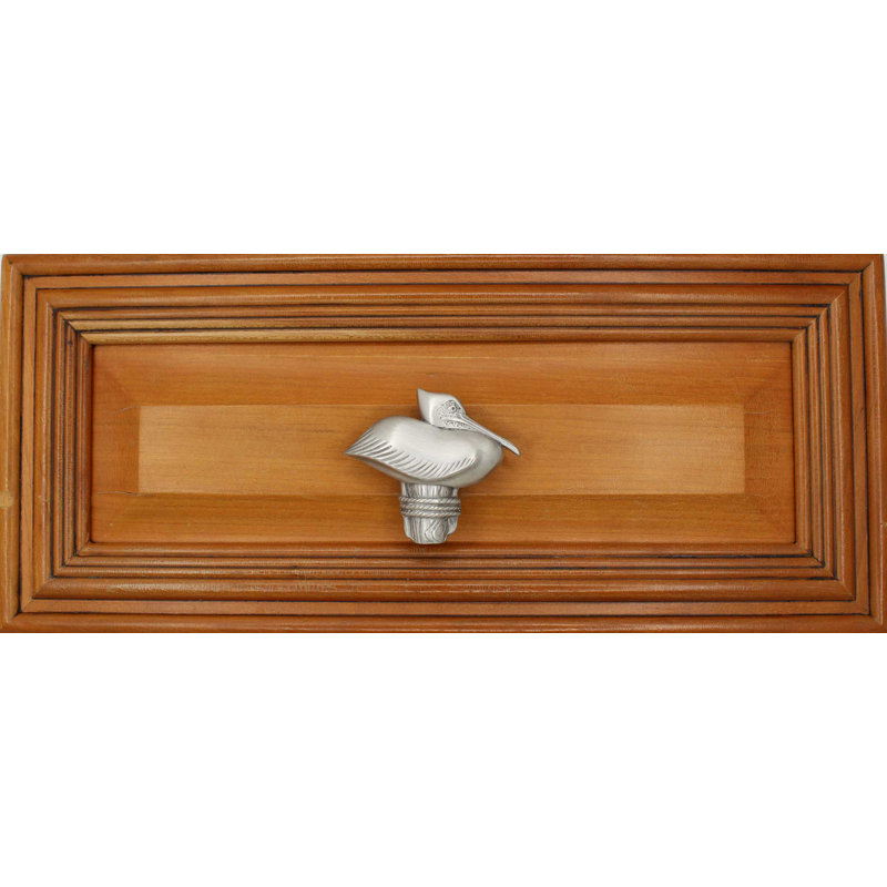 2 3/4" Pelican Right Facing Knob