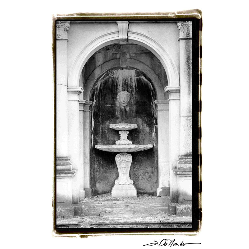 Tête de fontaine, H 18 po x l 12 po