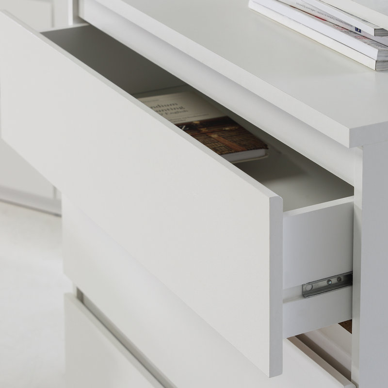 Priyaka 3 - Drawer Rectangle Accent Chest, White