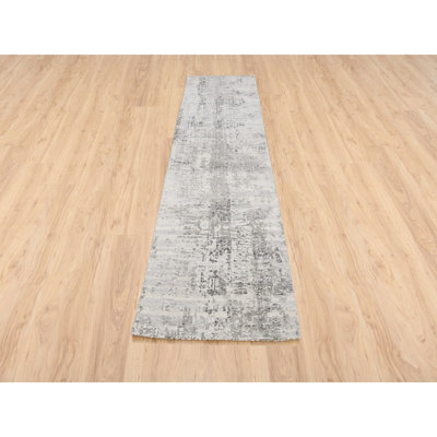 Tapis de couloir nouvel âge en laine 2 pi 5 po x 10 pi Silvanus