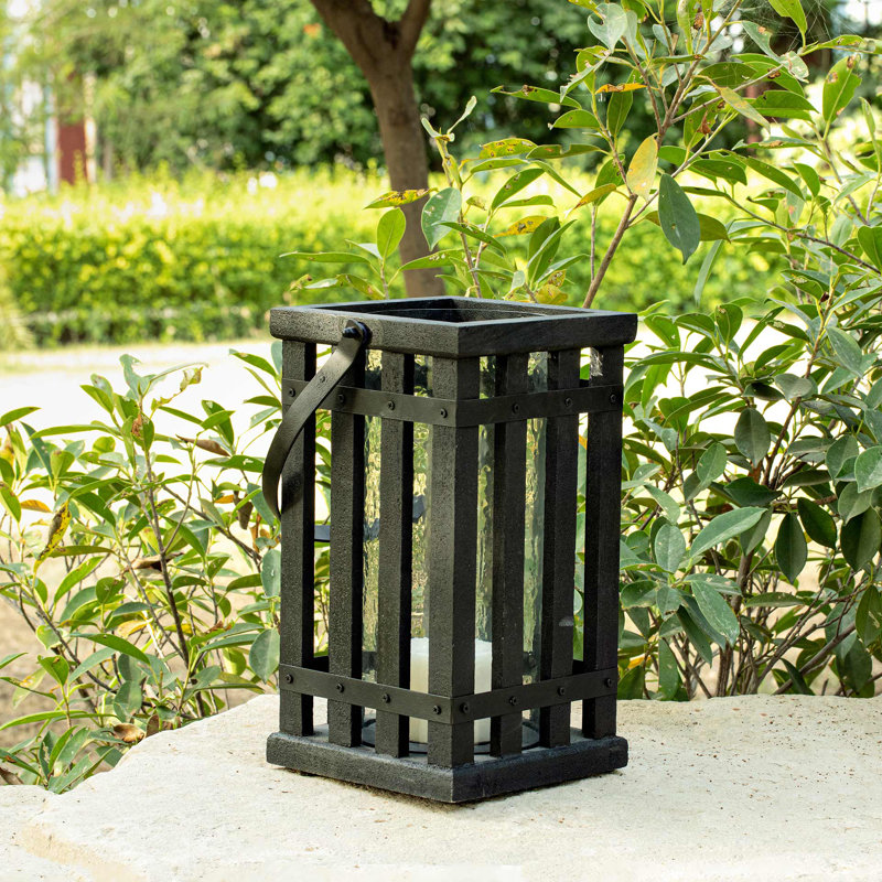 Lanterne carrée noire Kori | Élégant et moderne éclairage d'accent, 7,8 x 7,8 x 14,17 po