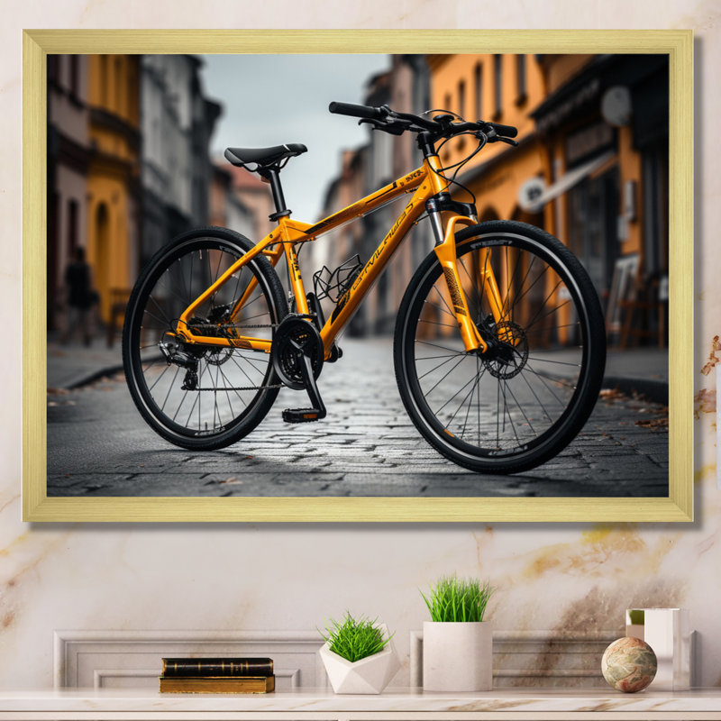 «Vélo Cityscape Escape», art mural sur toile, H 30 po x l 40 po x P 1,5 po, Cadre flottant doré