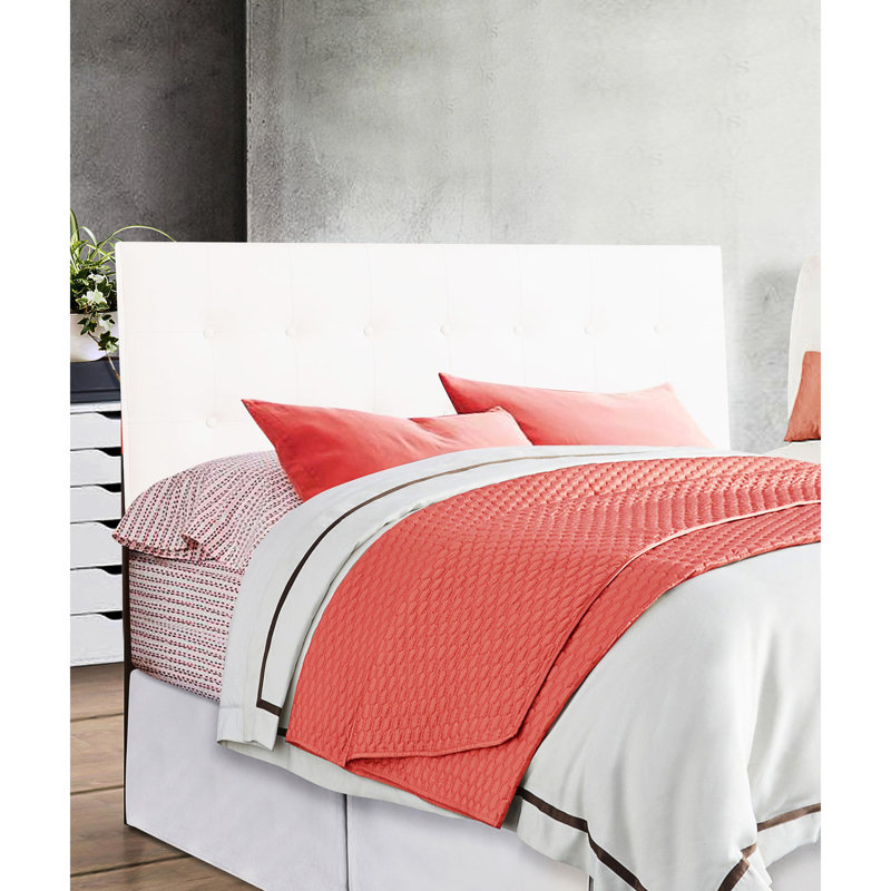 Grand lit blanc - Tête de lit en similicuir à hauteur réglable de 41 à 53 pouces pour une esthétique accrue de la chambre à coucher