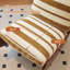 Chaise berçante confortable avec coussin moelleux et structure en bois massif
