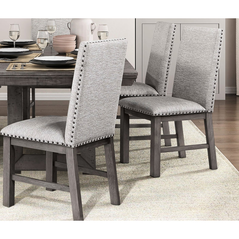 Chaises de salle à manger avec dossier et siège en tissu beige 2 pièces, structure en bois au fini gris, garniture cloutée, design rustique, profondeur de 17 po, chaises de pièce 2 pièces, structure au look moderne, poids de 17,31 lb