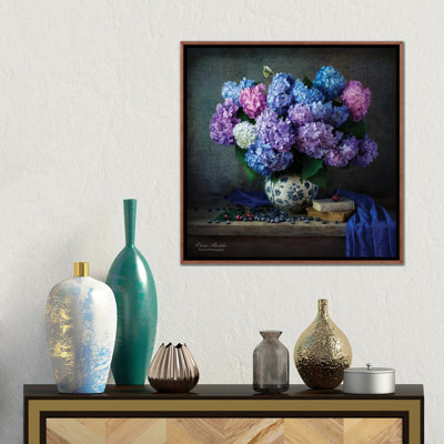 Hydrangea - Wall Art Print - Framed Canvas