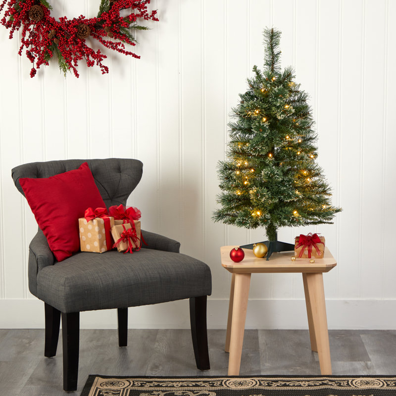 Lighted Artificial Christmas Tree, 5' H