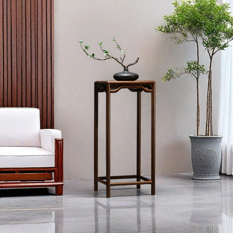 Floor-to-ceiling solid wood planter, 35.43" H x 15.74" L x 15.74" D