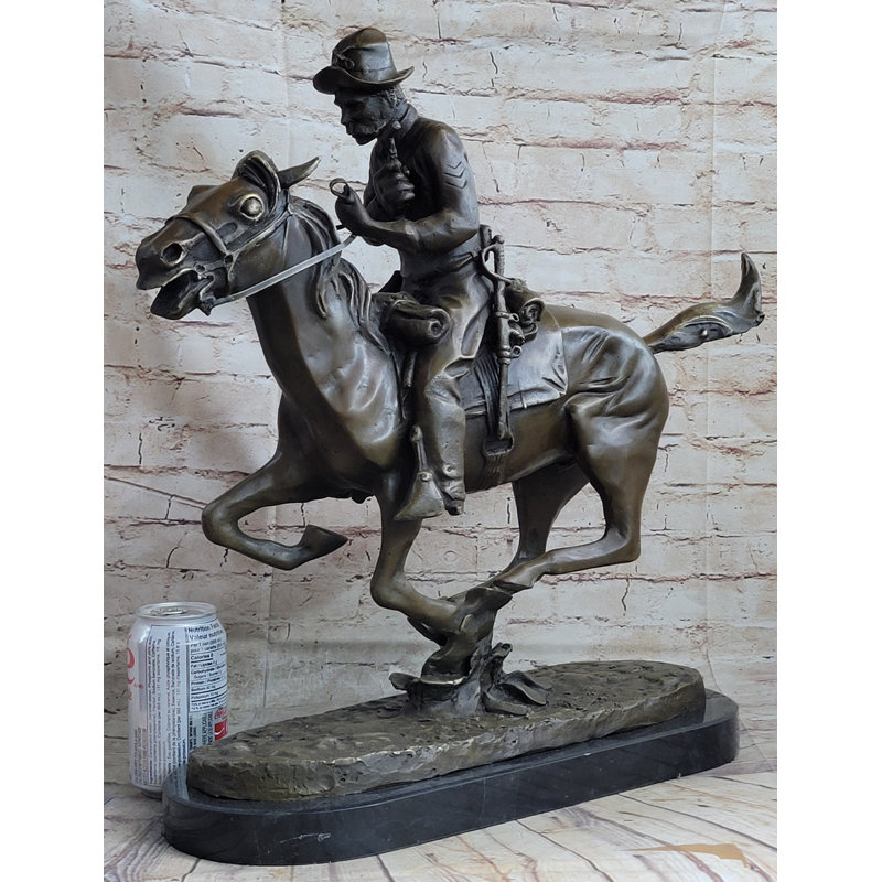 Figurines et sculptures