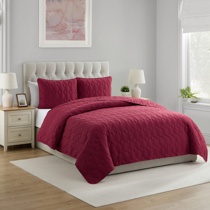 Circles 3-Piece Pinsonic Microfiber Quilt Set, Red