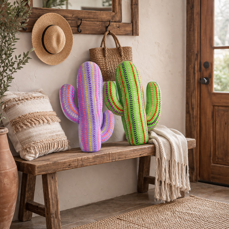 Coussin décoratif Cactus couleur lavande Bloom & Stitch, Mauve