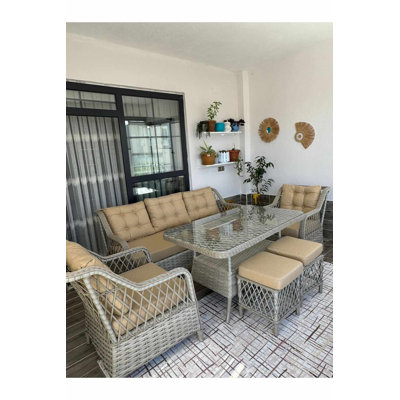 Ensemble de mobilier de jardin