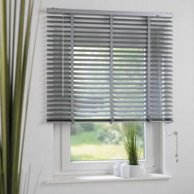 Blackout Bamboo Venetian Blind