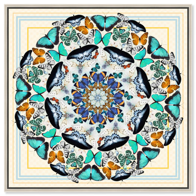 «Rotating Butterflies», art mural boho par Hokku Designs