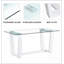 Pouvant accueillir 6 à 8 personnes, cette table de salle à manger rectangulaire moderne et minimaliste est dotée d'un plateau en verre trempé et d'un support en panneau de fibres à densité moyenne blanc élégant