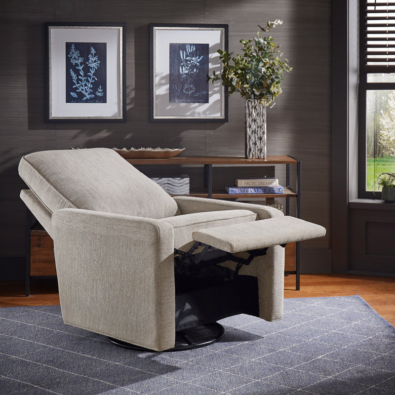 Carncastle 29.58" Wide Manual Swivel Club Recliner