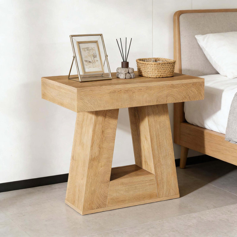 Table de bout unique avec base trapézoïdale