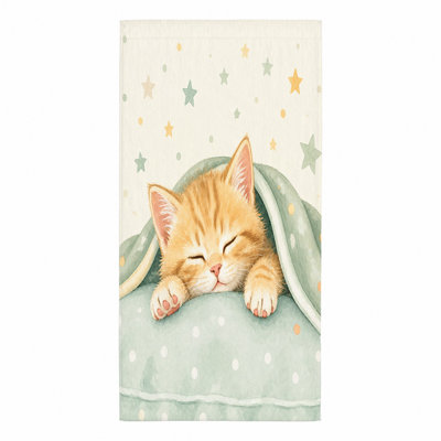 1 pièce de serviette de plage pour chaton endormi, avec une illustration de style aquarelle d'un chat tigré orange niché sous une couverture vert menthe avec des pois blancs et des étoiles dispersées. Microfibre douce et absorbante, parfaite pour la piscine, les voyages,