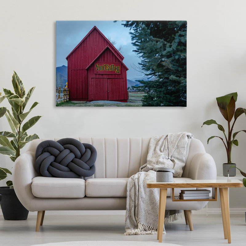 «Red Farm Architecture Canvas», conception par Jeff Poe, H 30 po x l 45 po