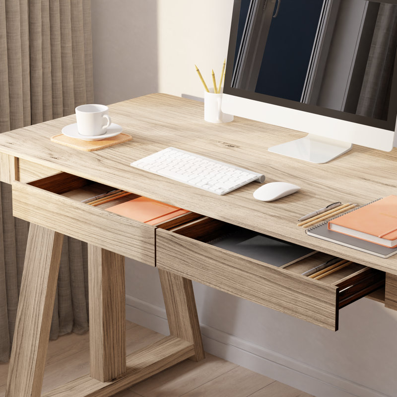 Nora Desk